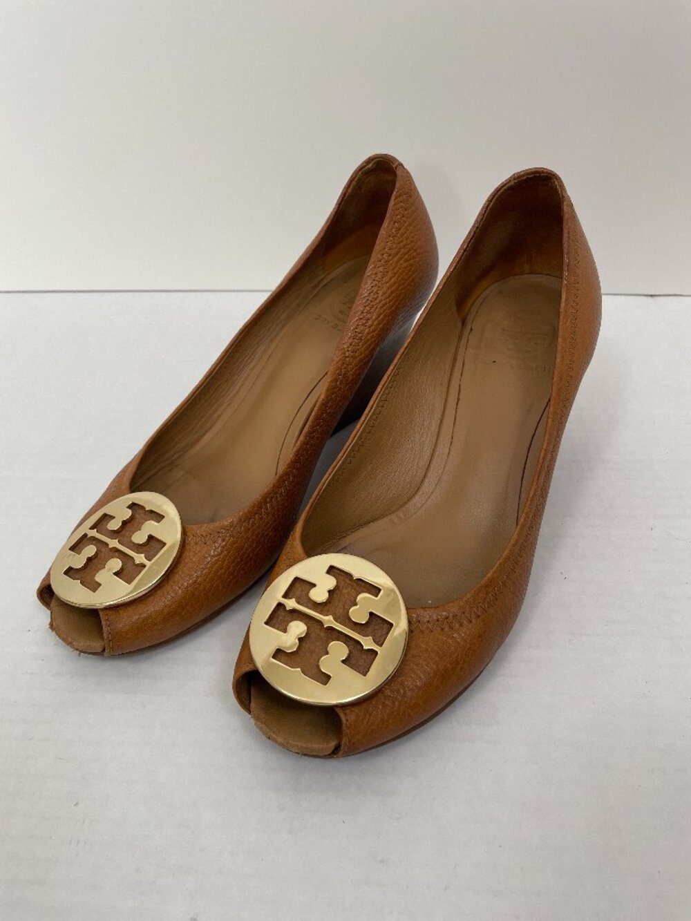 Tory Burch Sally Peep-Toe Wedge Pumps with Gold Logo Brown Leather Size: 9